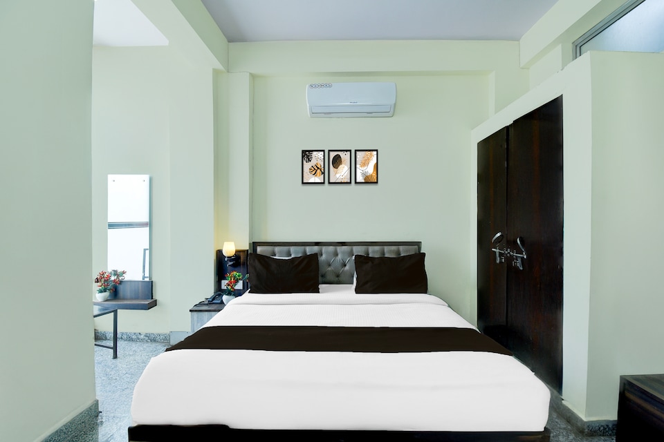 Collection O Sunder Nagar Golvyas Formerly Hotel Vanshil, C Scheme Jaipur, Jaipur