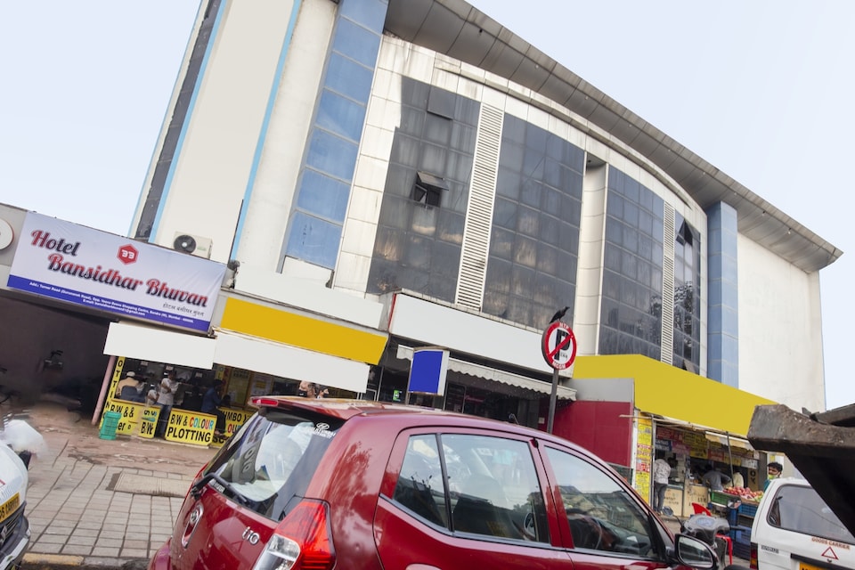 Capital O 77295 Hotel Bansidhar Bhuvan, Mumbai Bandra-Khar-Santacruz, Mumbai