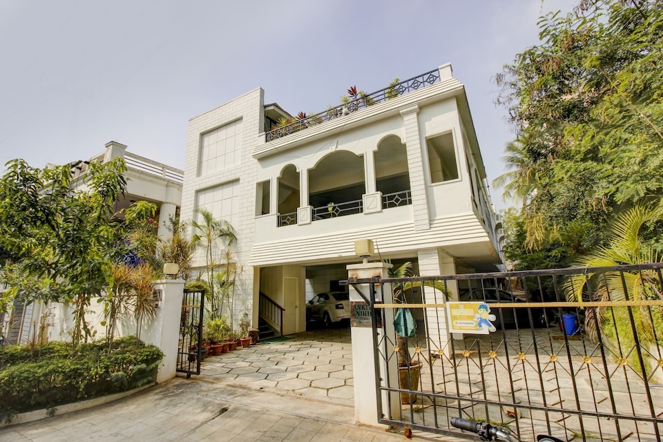 Capital O 77334 Halcyon Jubilee, Jubilee Hills, Hyderabad