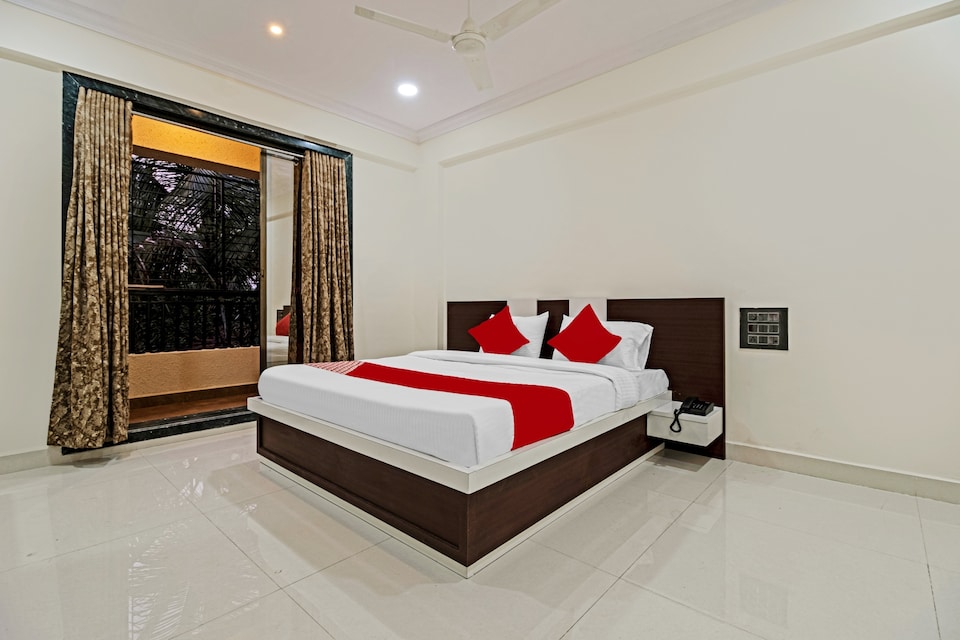 OYO 77344 Amrai Lodging And Boarding, Mumbai- Kalyan-Bhiwandi- Badalapur, Mumbai