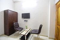 Super OYO Flagship Navya's