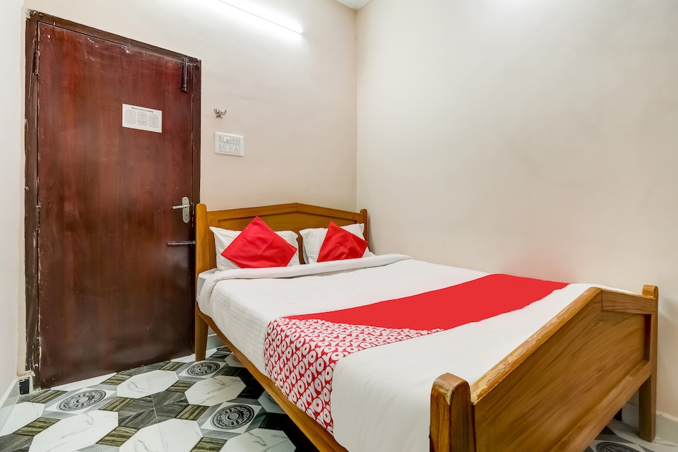 live as MDU222, Madurai City Centre, Madurai