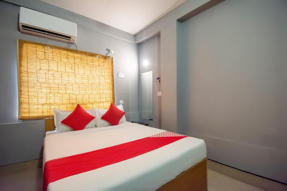 OYO Flagship 77392 Zion Rooms, Santoshpur Kolkata, Kolkata