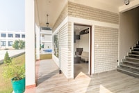 Super Townhouse Amaraa Farms Near LuLu Hypermarket