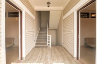 Super Townhouse Amaraa Farms Near LuLu Hypermarket