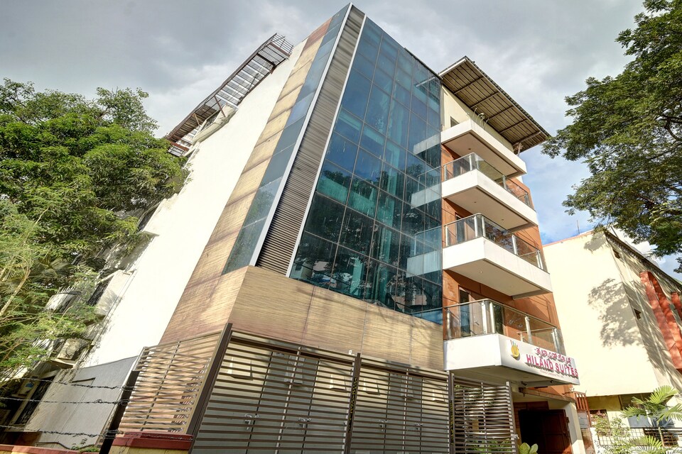 OYO Townhouse 817 Hiland Suites, Majestic Bangalore, Bangalore