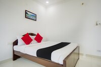 Collection O Aar Bee Gee Hotel