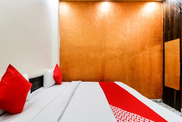 Hotels Krishna Nagar  Delhi Starting    300 Upto 56  OFF 687