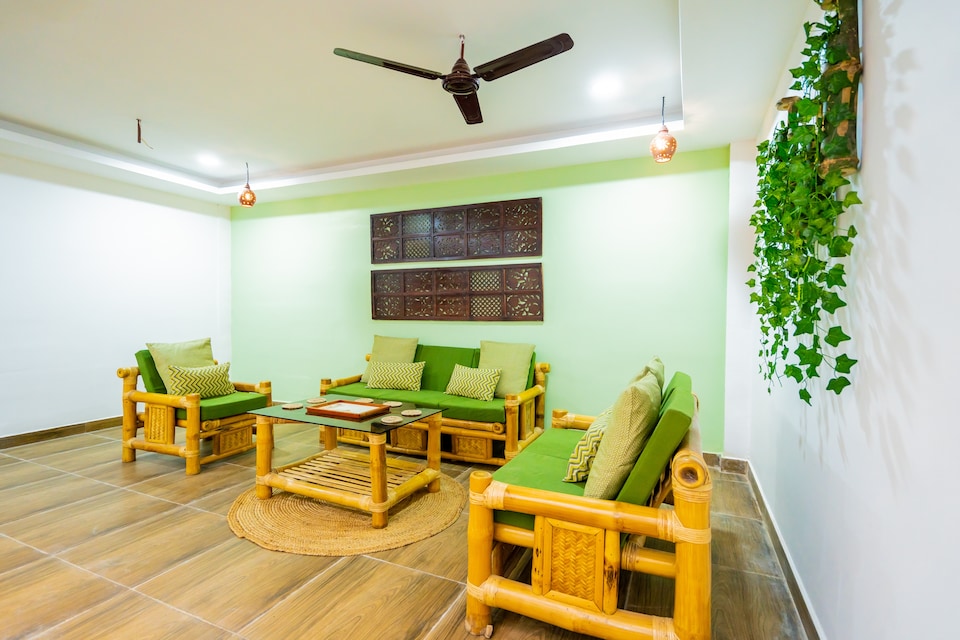 OYO Home 77457 Signature Residency Serenity Beach, Aurovile, TN, Aurovile