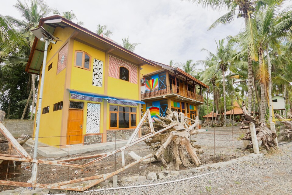 OYO 90189 Roemah Kayoe, Kulonprogo, Yogyakarta