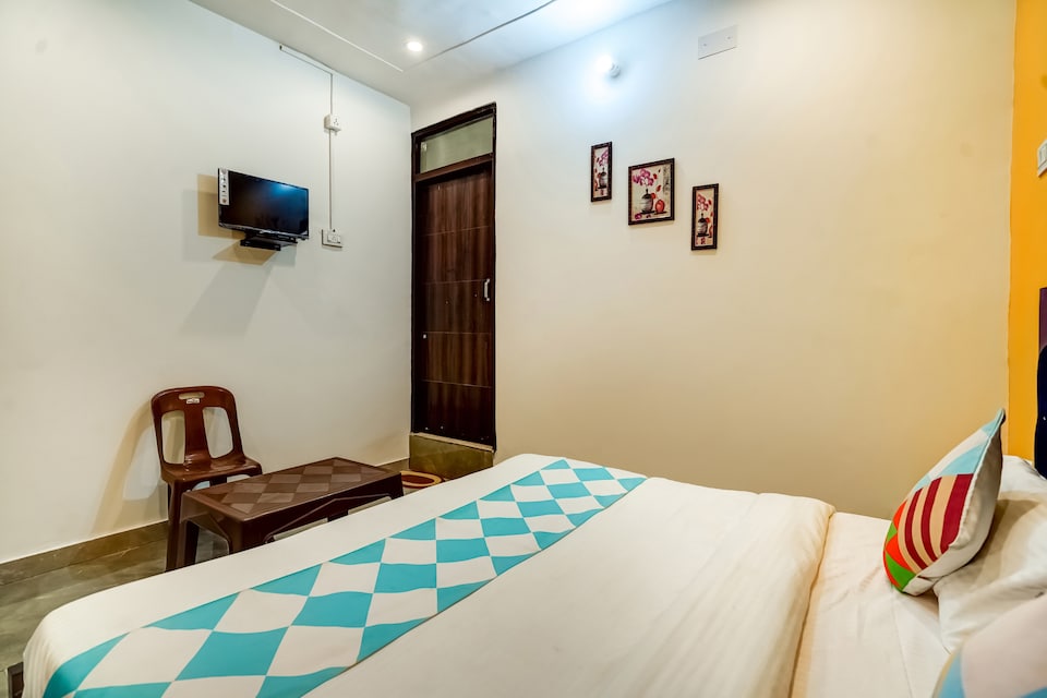 OYO Home 77463 The Veer, Palwal, Palwal