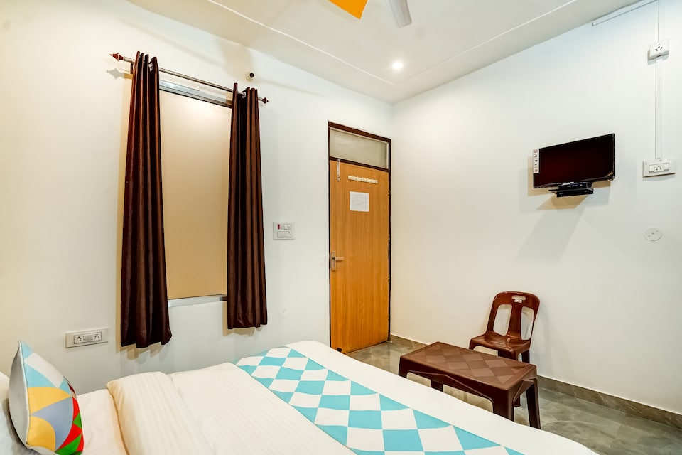 OYO Home 77463 The Veer, Palwal, Palwal