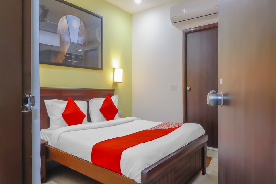 Collection 77471 Kumar Residency Inn  Collection Hyderabad  Book