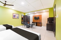 Super Townhouse Near Marine Drive