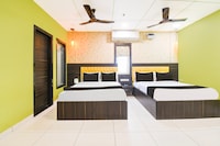 Super Townhouse Near Marine Drive