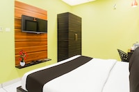 Super Townhouse Near Marine Drive