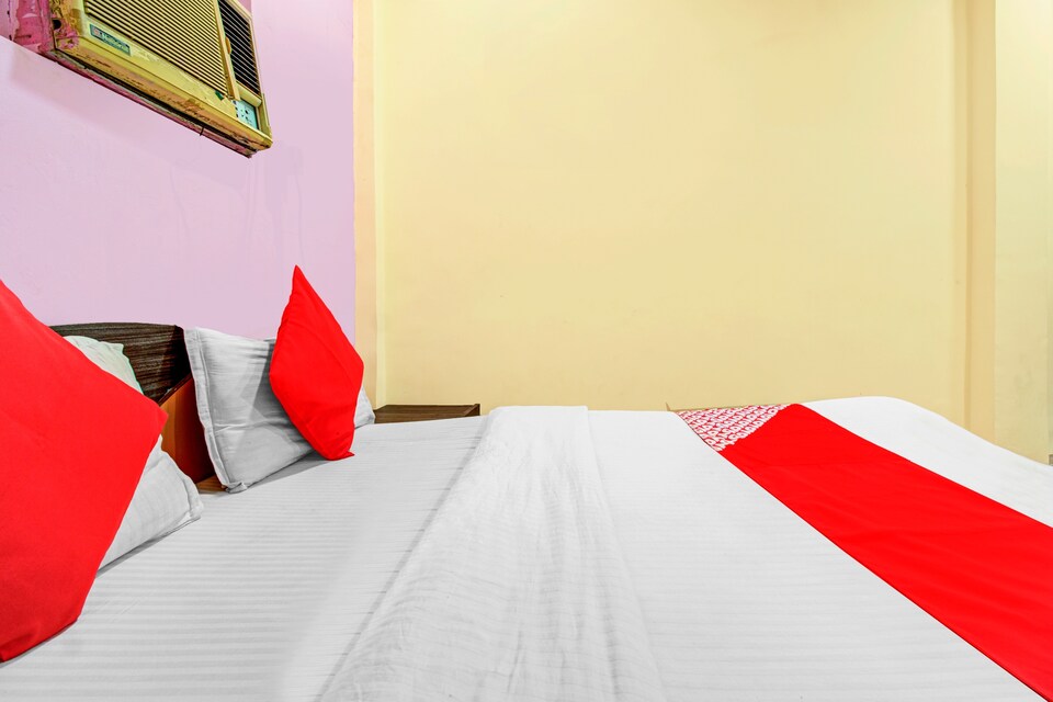 OYO 77524 Anil Residency, Mumbai BKC, Mumbai