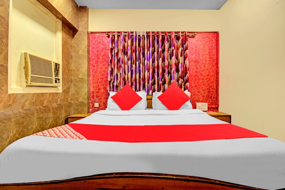 OYO 77524 Anil Residency, Mumbai BKC, Mumbai