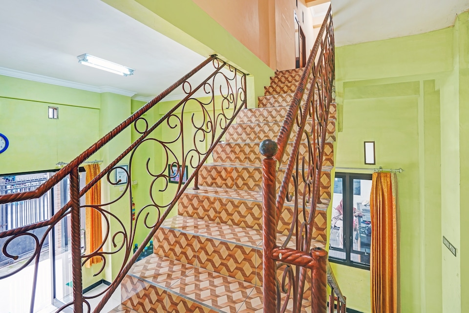 OYO 90199 JEC Residence Syariah, Kediri, Kediri