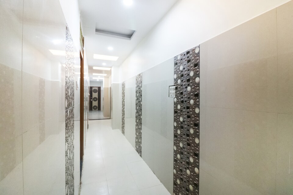 Hotel O Shri Balaji Guest House, Padav, Gwalior