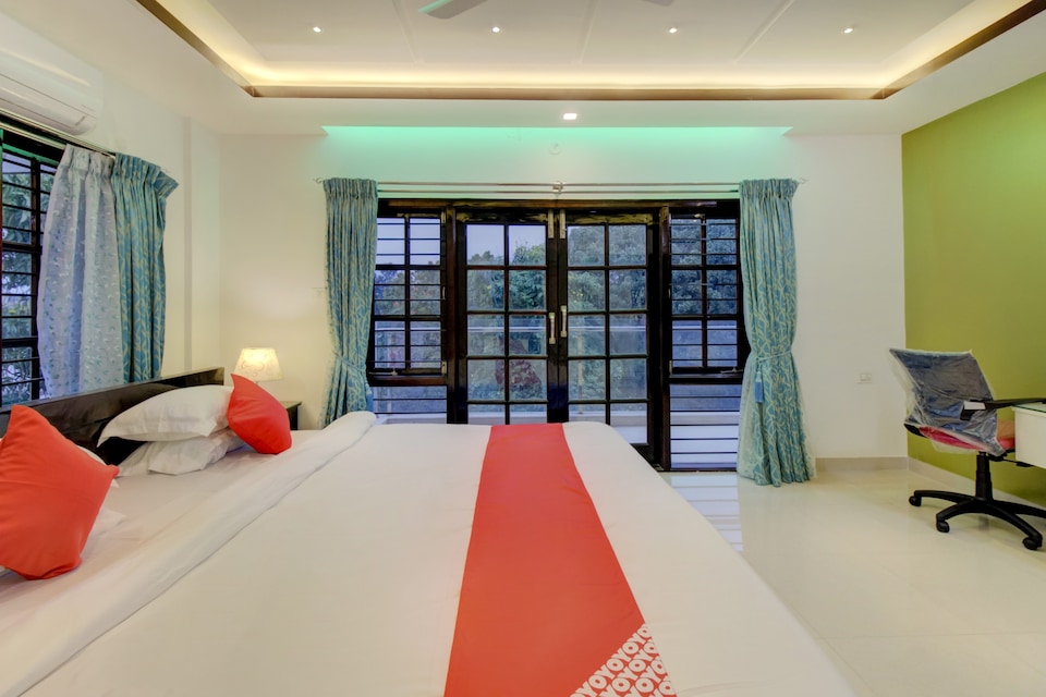 OYO 77537 S A Comforts , RT Nagar, Bangalore