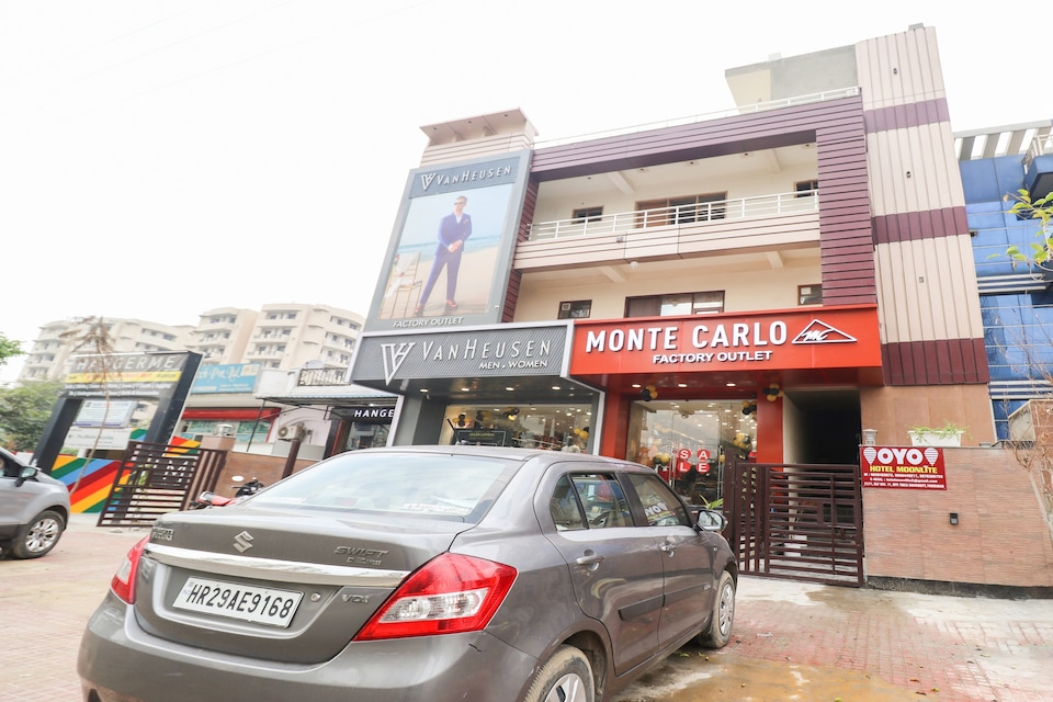 Flagship Hotel Moonlite, Faridabad, Faridabad