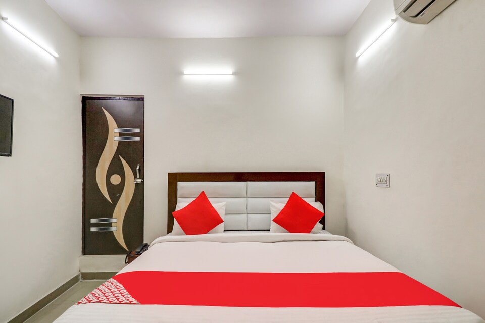 OYO 77548 Purple Orchid, Faridabad, Faridabad