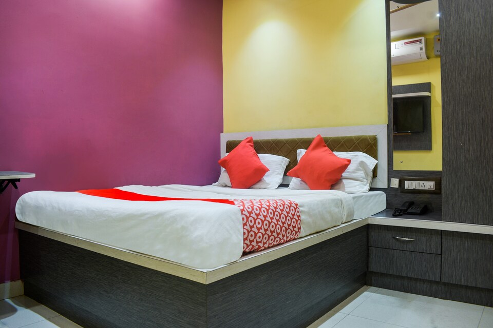 OYO 77570 Hotel Smile Inn, Railway Station Bhubneshwar, Bhubaneswar