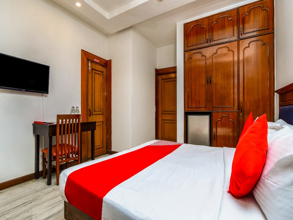 OYO Flagship 632 Kalkaji Mandir, Kalkaji Delhi, Delhi