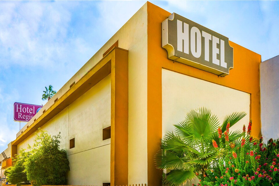 Capital O Hotel Regis, Mexicali, BCN, Mexicali