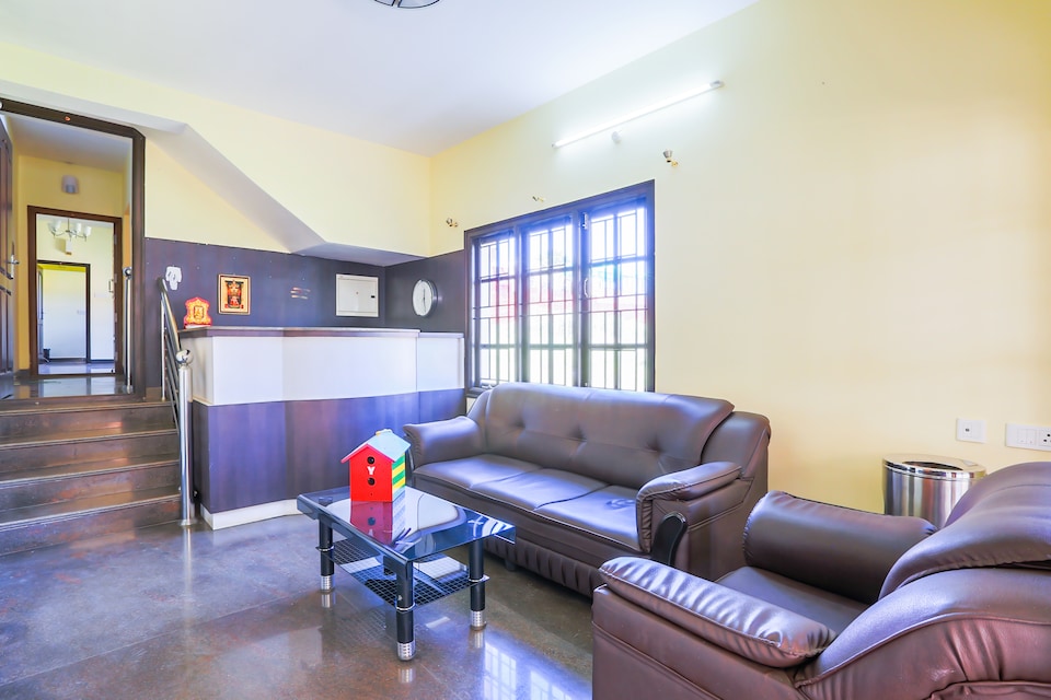 OYO 77612 Silver Spring Cottage, Ooty Town, Ooty