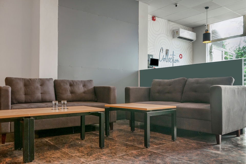 Hotel O The Royal Collection, Sohna Road, गुड़गांव