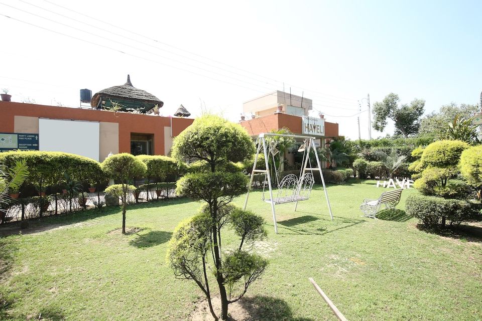 OYO 6518 बागबान, Baddi, बद्दी