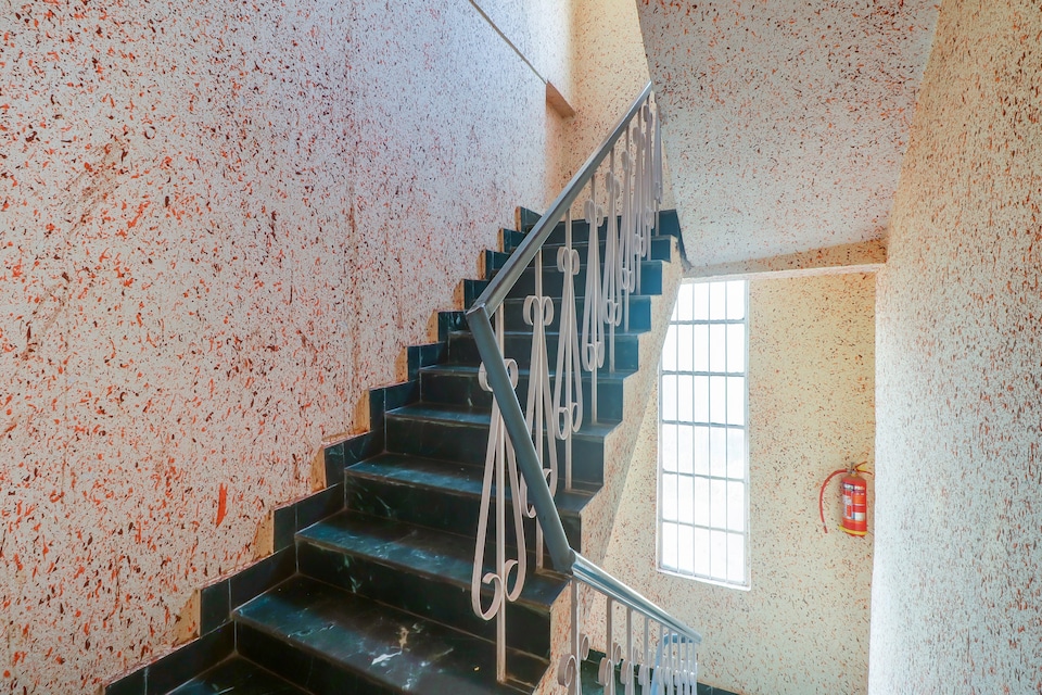 OYO The Ganpati Guest House, Bariatu, Ranchi