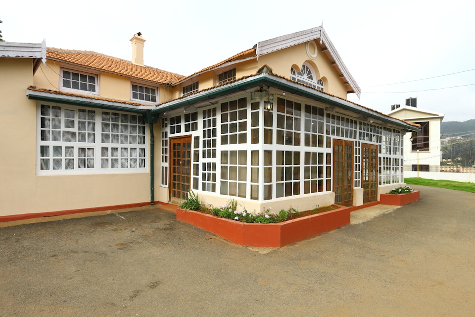 OYO 77690 Hillwood Cottage, Ooty Town, Ooty