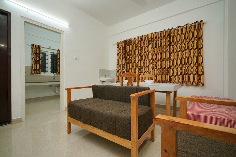 OYO 77705 Heavenly, Anachal, Munnar