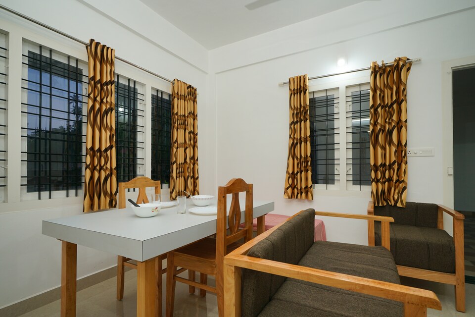 OYO 77705 Heavenly, Anachal, Munnar