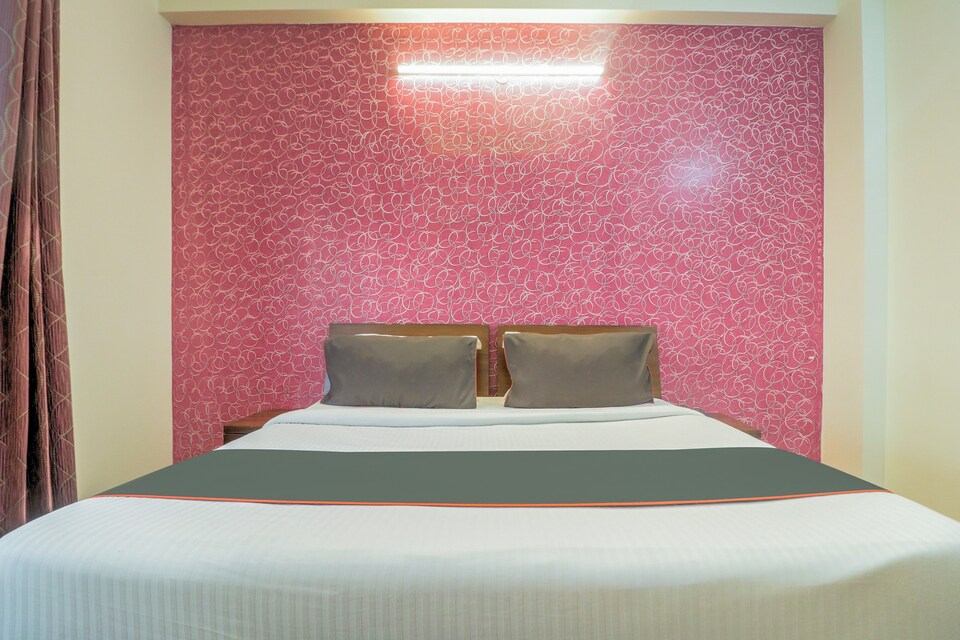 OYO Collection O 77728 Orchard Room Stays, Golf Course Road, Gurgaon