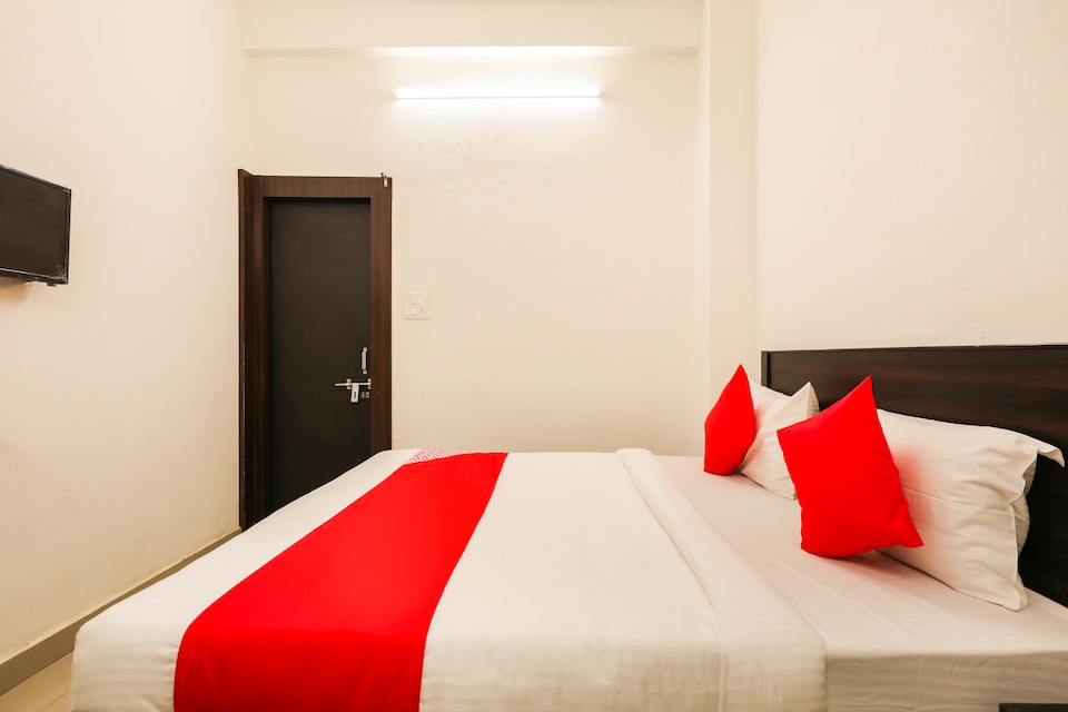 Hotel O Saket inn, MP Nagar Bhopal, Bhopal
