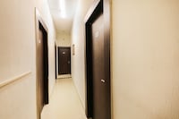Hotel O Saket inn