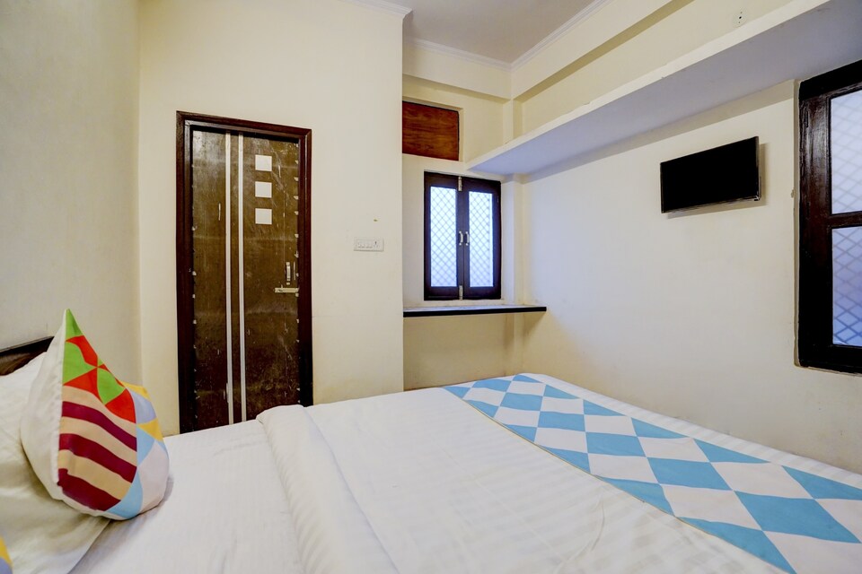 OYO Home , Greater Noida, Noida