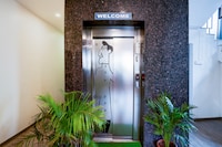 Super Townhouse Ulsoor Near Halasuru Metro Station