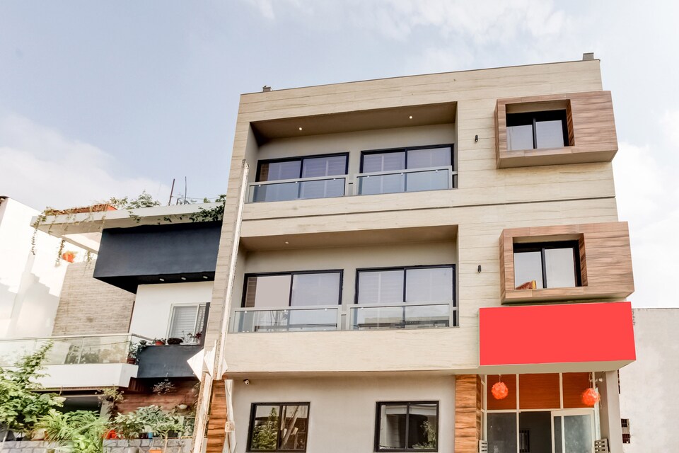 Capital O 77773 Hotel Cadbury, Vijay Nagar Indore, Indore