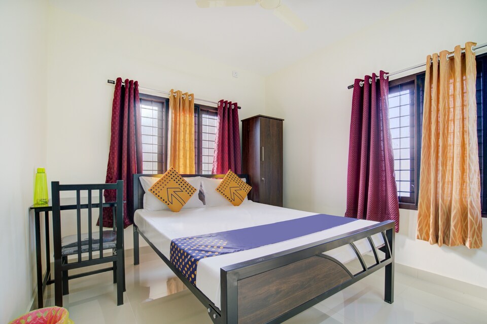 SPOT ON 77777 Nas Tourist Home, Thevara Kochi, Kochi