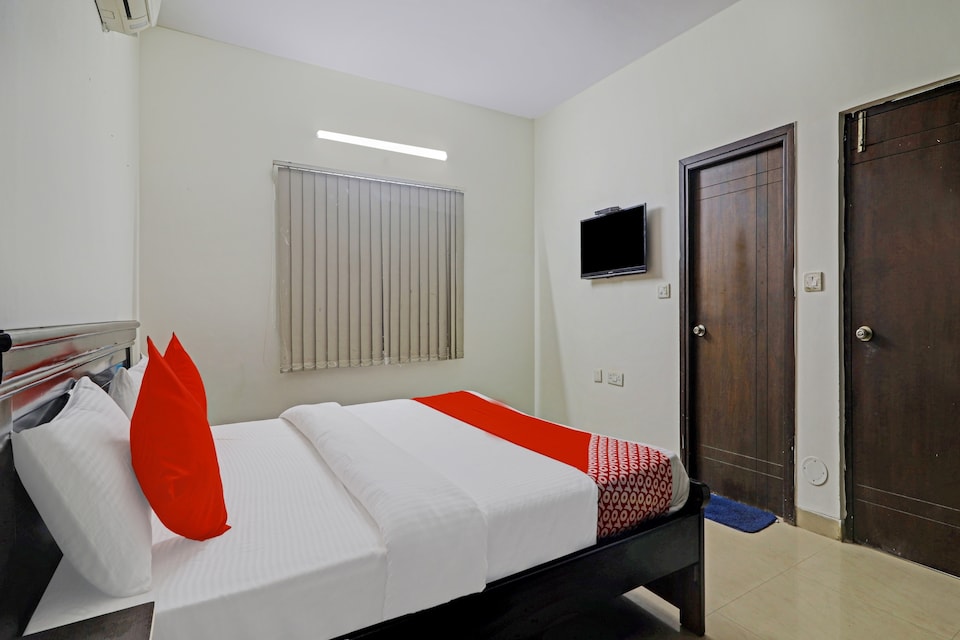 Hotel O RS, Madhapur, Hyderabad
