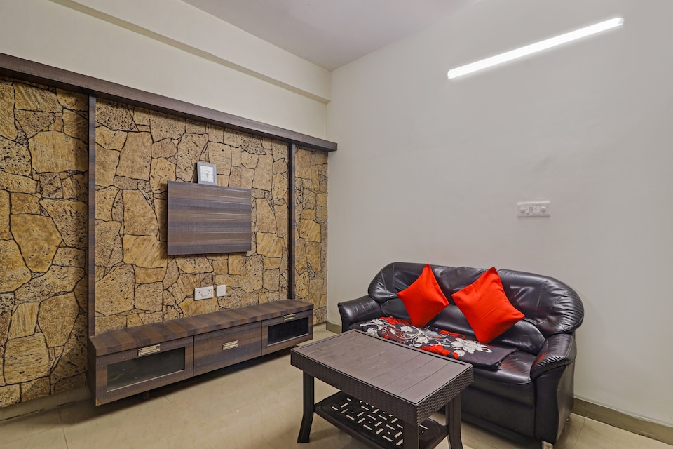 Hotel O RS, Madhapur, Hyderabad