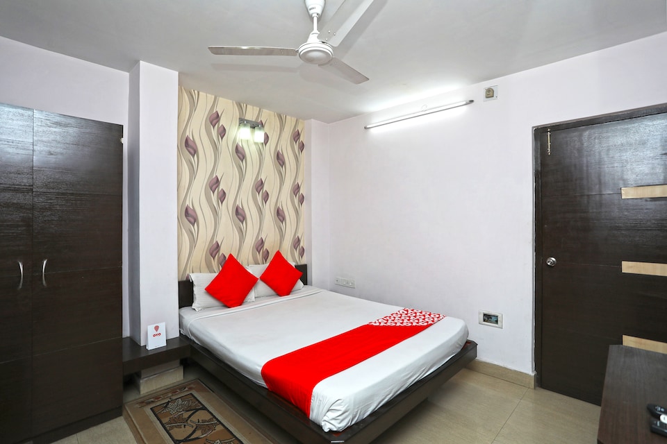 OYO 988 Hotel Metropolis Inn, Park Circus Kolkata, Kolkata