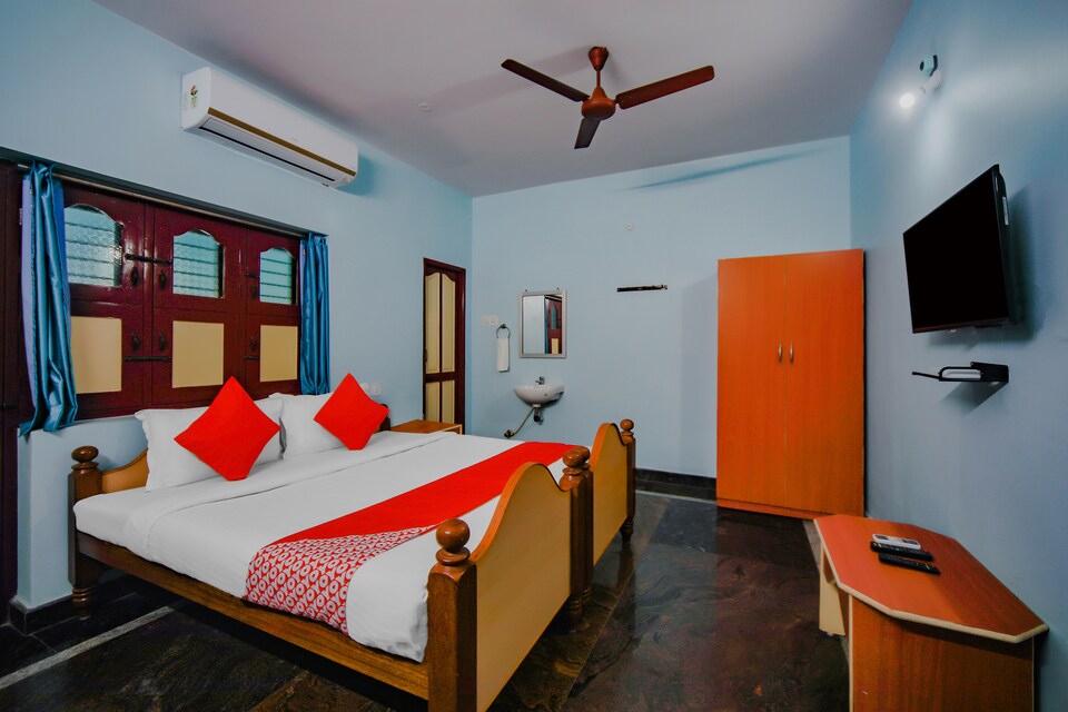 OYO 77797 SR Residency, Vellore, Vellore