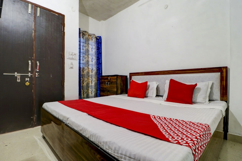 OYO Railway View Guest House, Sirsa, Sirsa