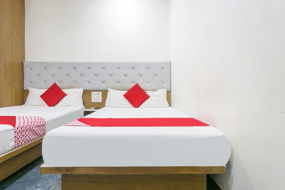 OYO 77827  The New Balaji Residency , Mumbai Chembur-Kurla-Ghatkopar, Mumbai